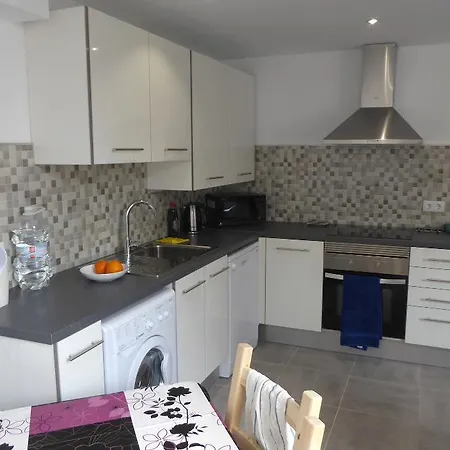 Apartment Malvarossa Near